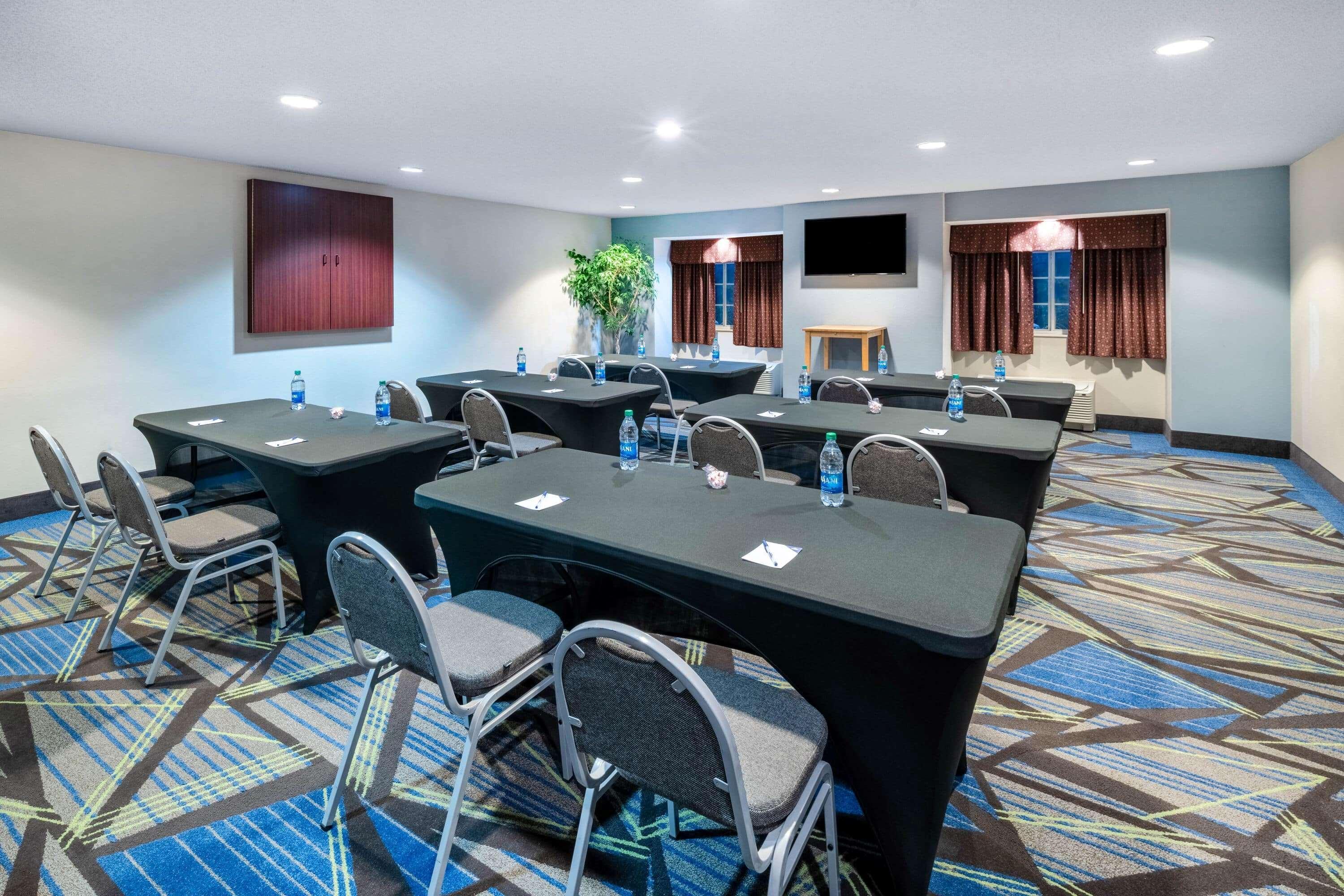 Microtel Inn & Suites Columbus North Extérieur photo
