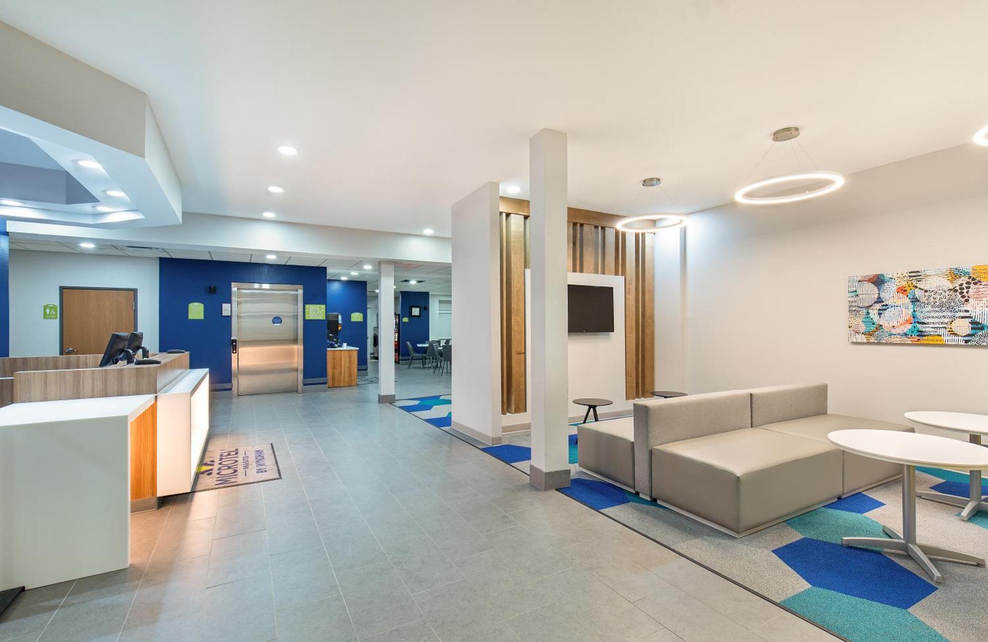 Microtel Inn & Suites Columbus North Extérieur photo