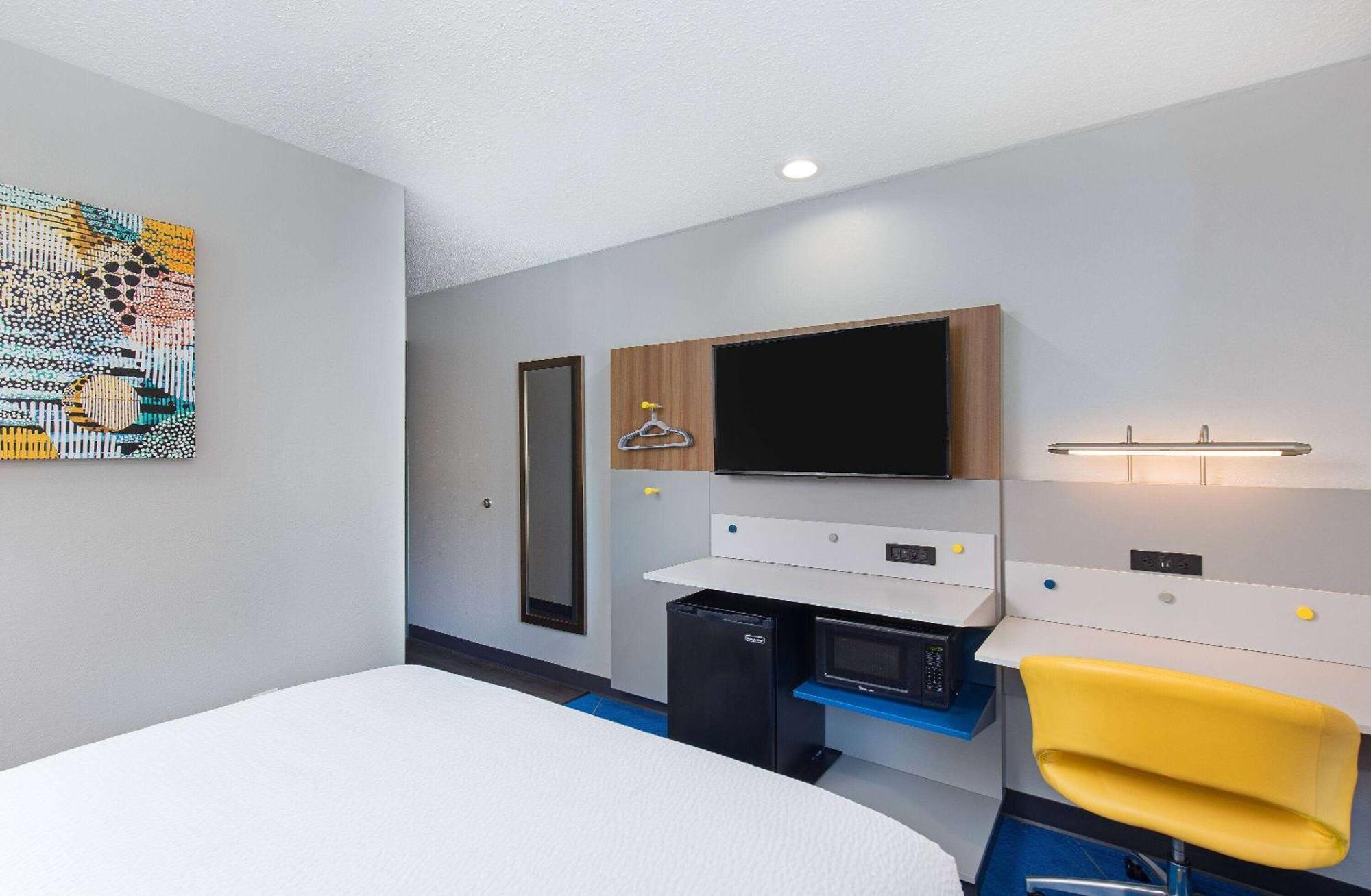 Microtel Inn & Suites Columbus North Extérieur photo