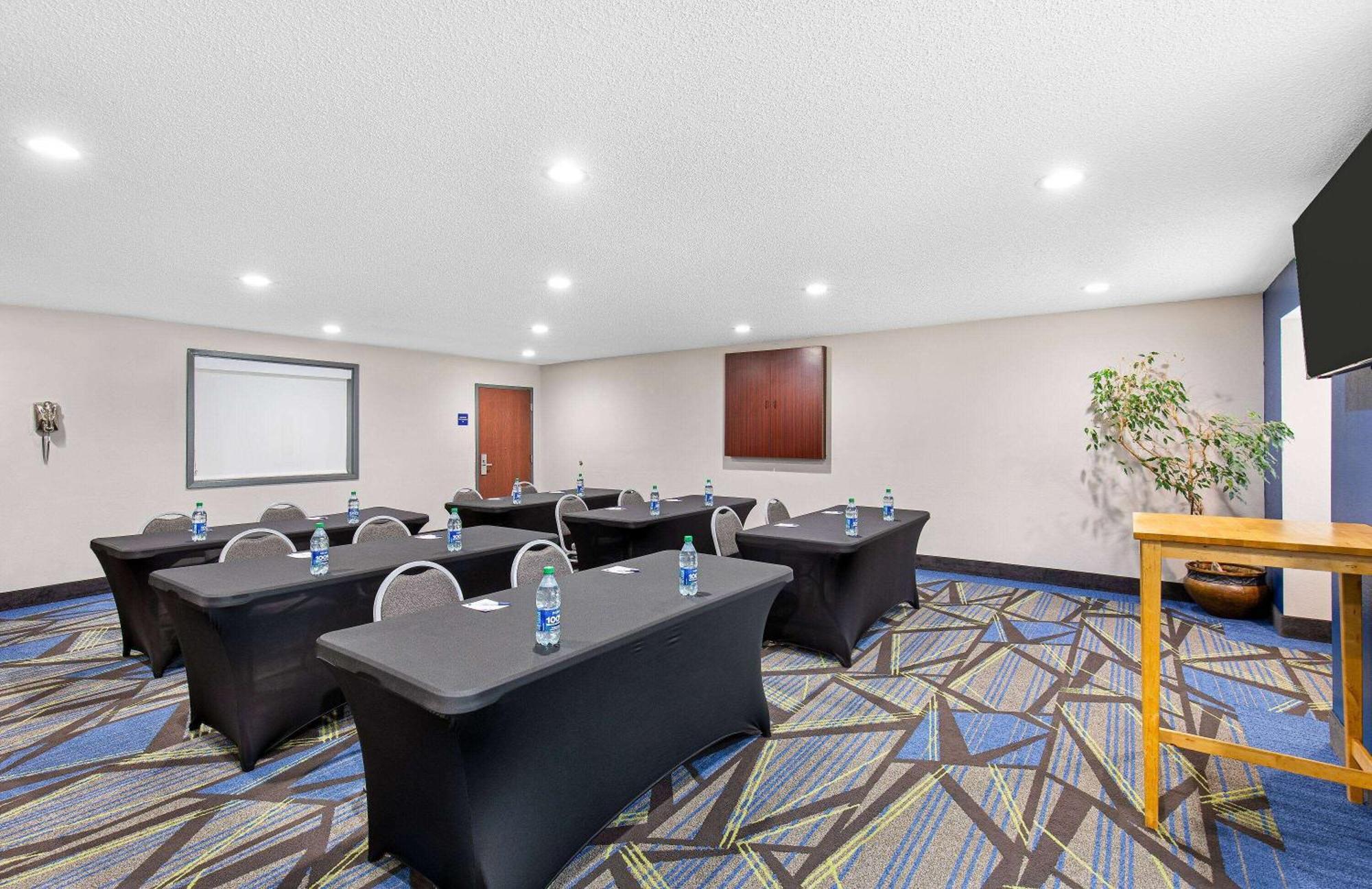 Microtel Inn & Suites Columbus North Extérieur photo